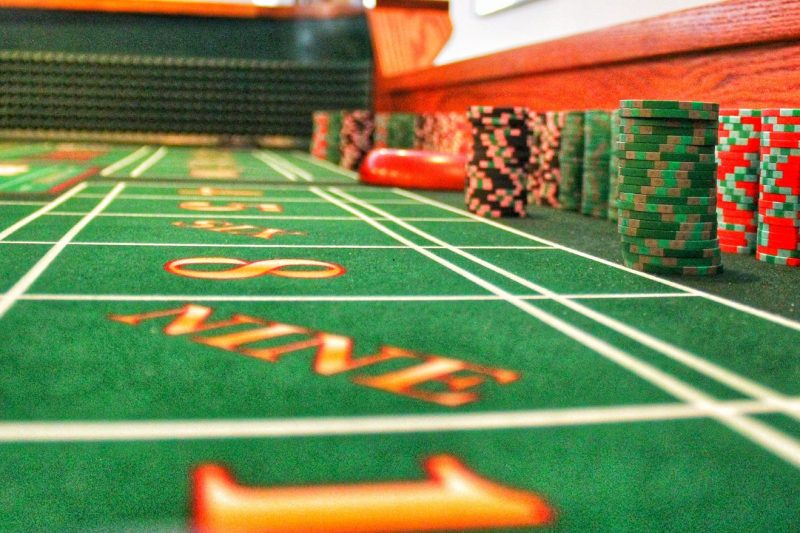 Ζωντανό Καζίνο: Ρουλέτα & Blackjack με Πραγματικούς Ντίλερ